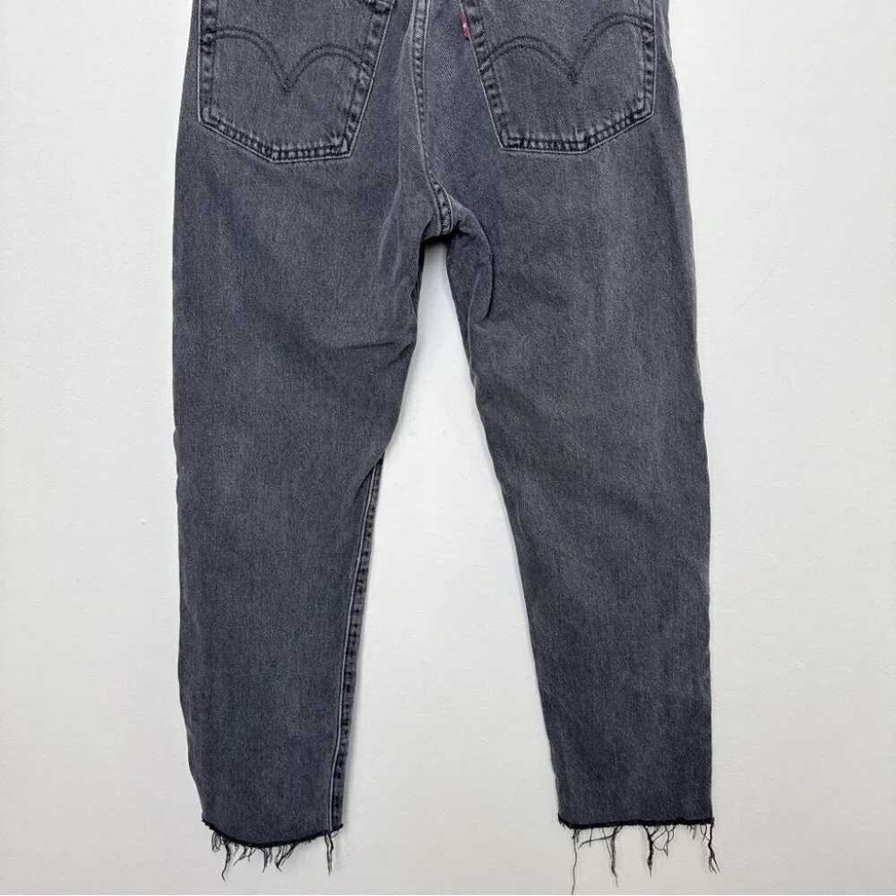 Levi's Womens 25 501 Crop Raw Hem Gray Wash Jeans - Picture 14 of 15